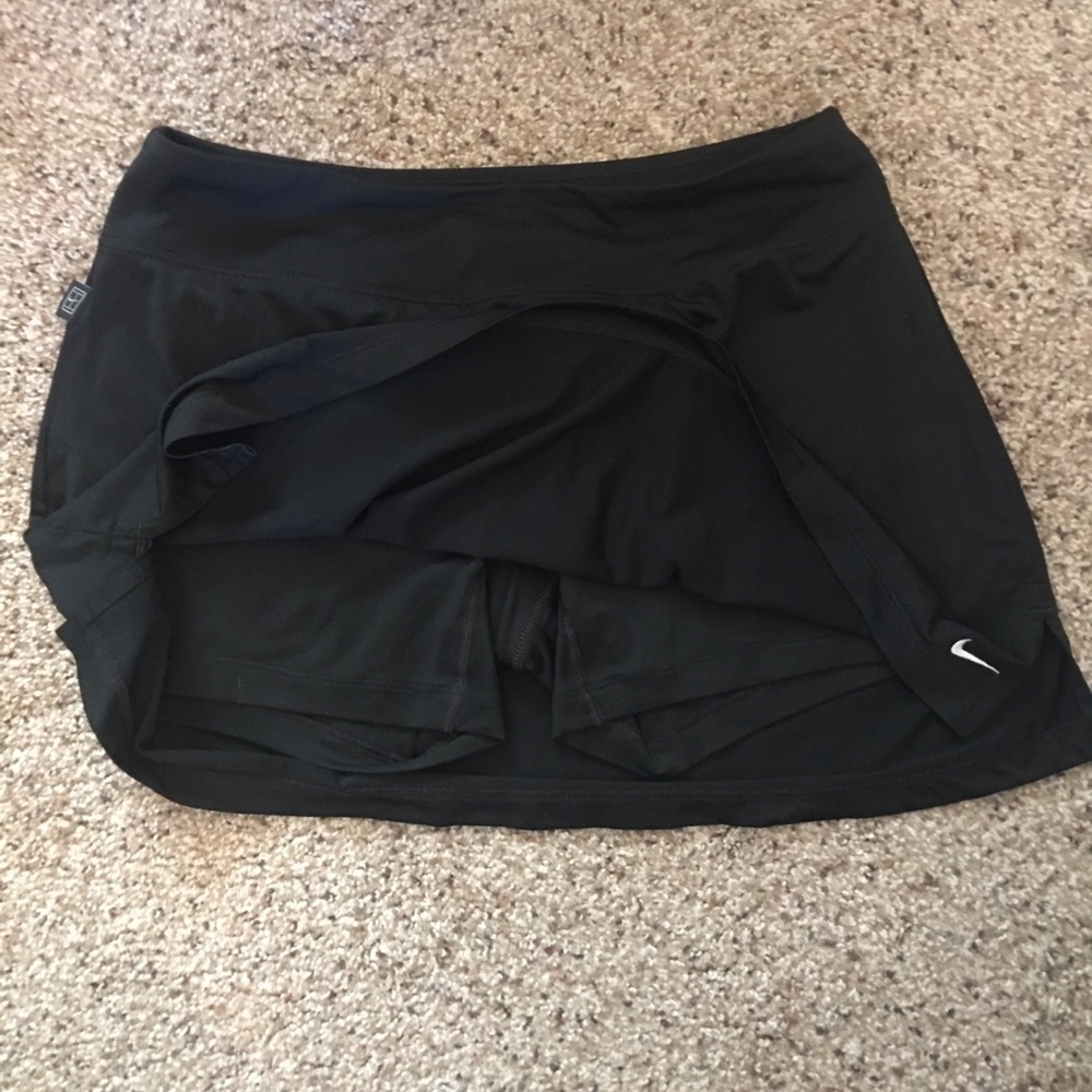 Nike Women’s Tennis Skirt size M